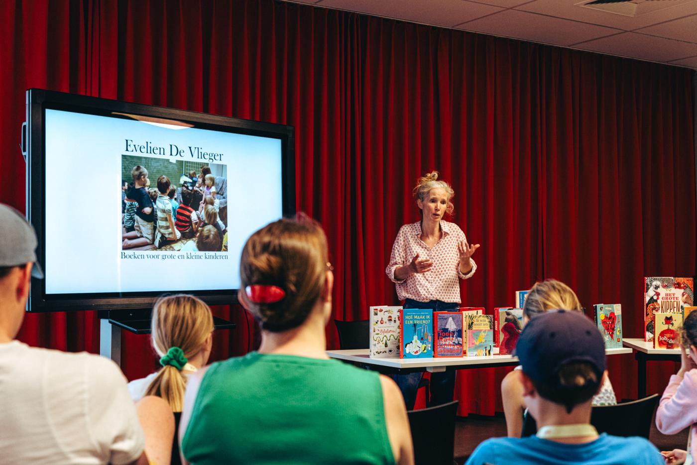 auteur praat over boeken