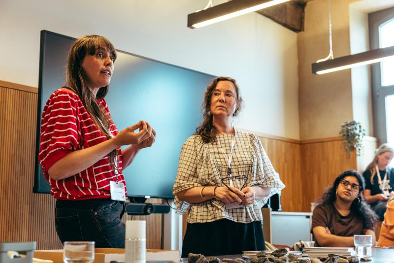 workshop van  Kristien In-'t-Ven en illustrator Martha Verschaffel